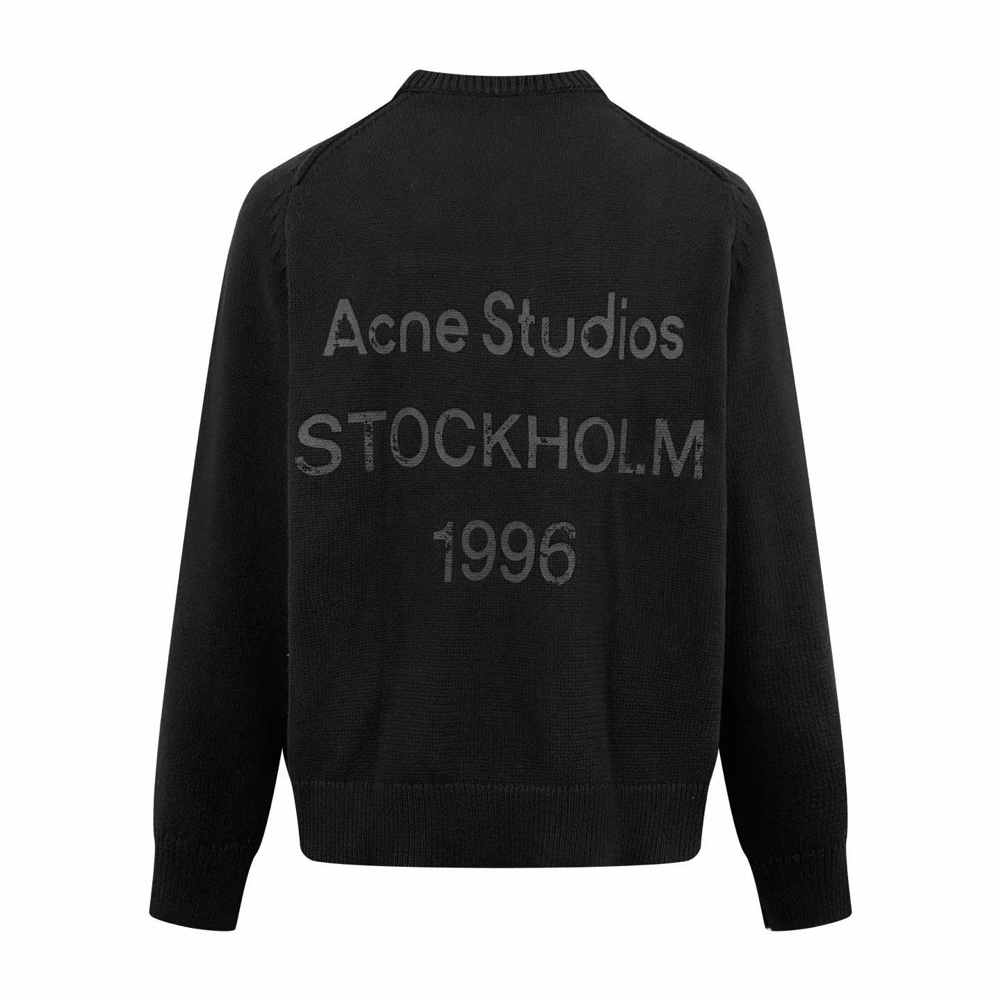 Acne Studi printed logo sweater, custom-woven plateau yak gold wool, soft and delicate, comfortable and close to the skin, Classic Black tone exudes an innate sense of luxury, warm and devouring, high-end minimalist blank design on the front panel, embellished with Acne Studios logo pattern printed on the back panel, sweeping the starting point of fashion, deep black and carbon black fibers interlaced, making simplicity more than simple. The magic of Versatile comes with advanced filters, showing a unique fashion attitude in minimalism. Process 1: using glue printing The printing is modified three times with the film screen. Use glue liquid paint to print the pattern on the fabric. Bake the fabric to fix the printed pattern. Process 2: Garment washing water softening and deodorizing process. Perform deep cleaning and deodorizing treatment on the clothing through professional washing equipment and specific detergents. Improve the feel and appearance of the clothing. Accessories: Customized 1:1 Acne trademark. Version: Loose version. Size: XS S M L. Style number: CC.